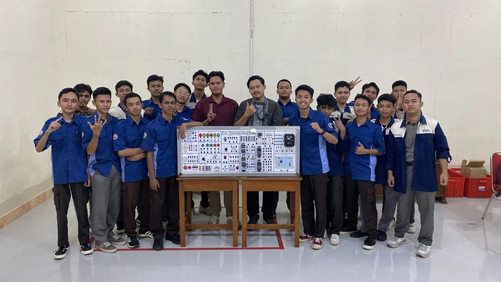 SMK Bhakti Karya Kota Tegal Laksanakan Kegiatan Pesantren Kilat